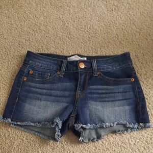 Sz 5 No Boundaries Dark Wash Denim Shorts